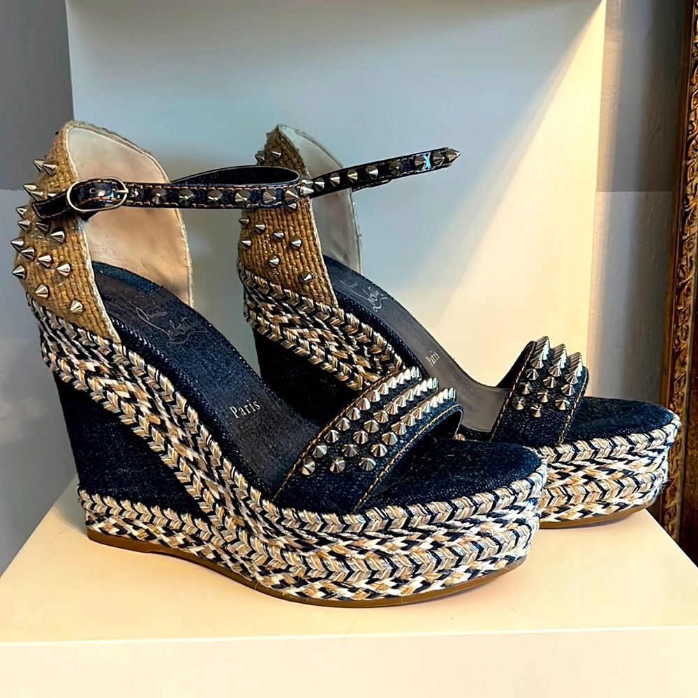 Louboutin denim wedges 38 Madmonica 120 Miss Denim  Pat Silver spikes